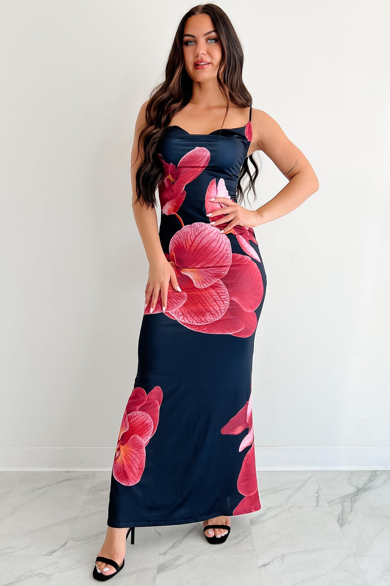 Call Me Maybe Sleeveless Floral Maxi Dress (Black)