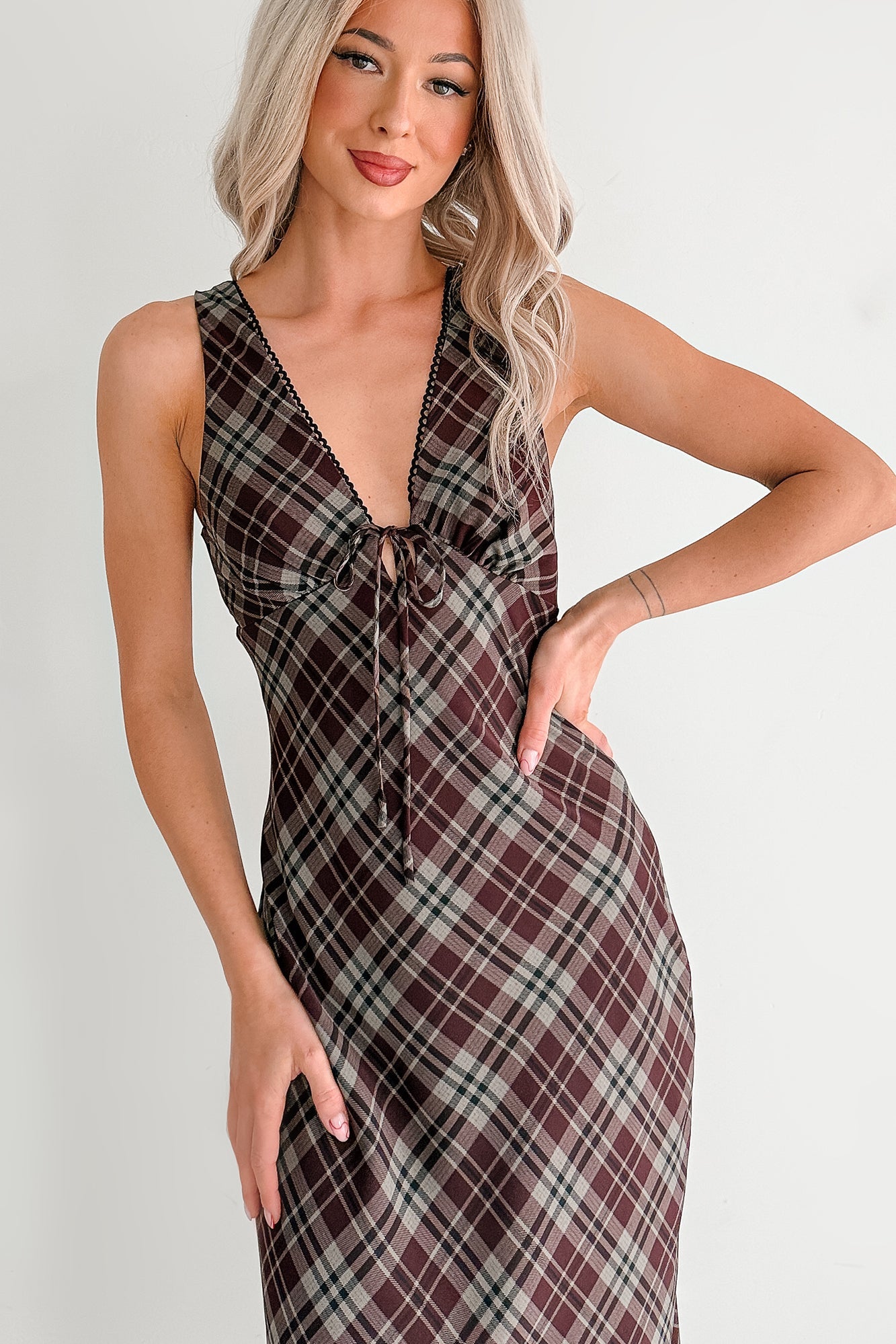 Good Mistake Plaid Deep V-Neck Midi Dress (Burgundy/Taupe)