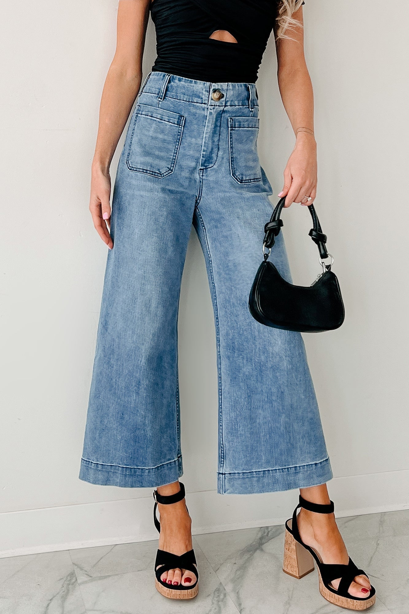 Saylor High Rise Wide Crop Jeans (Dark)