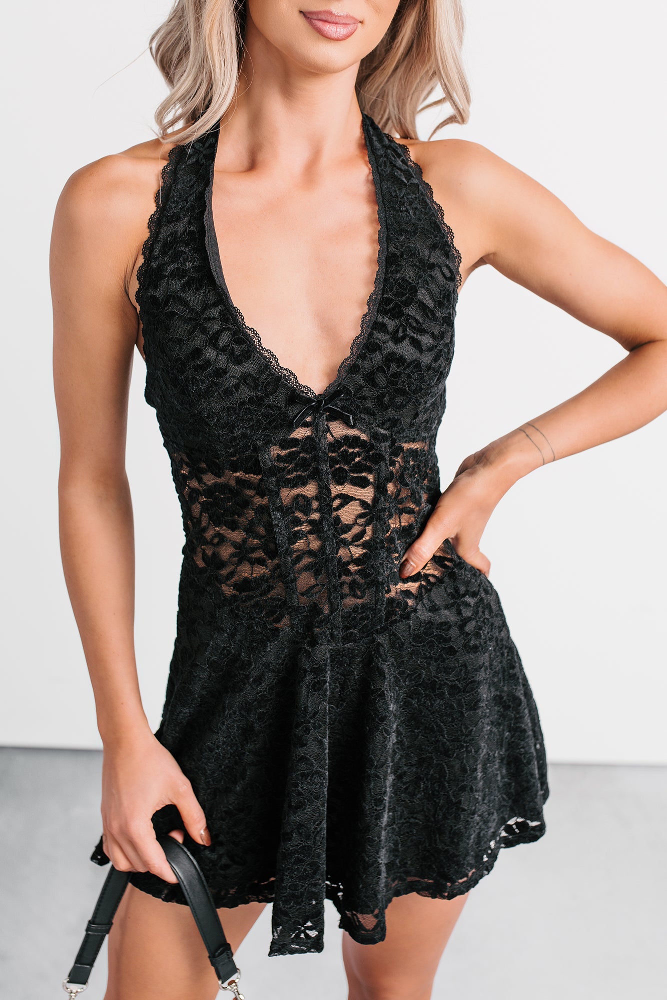 Midnight Bloom Floral Velvet Mini Dress (Black)