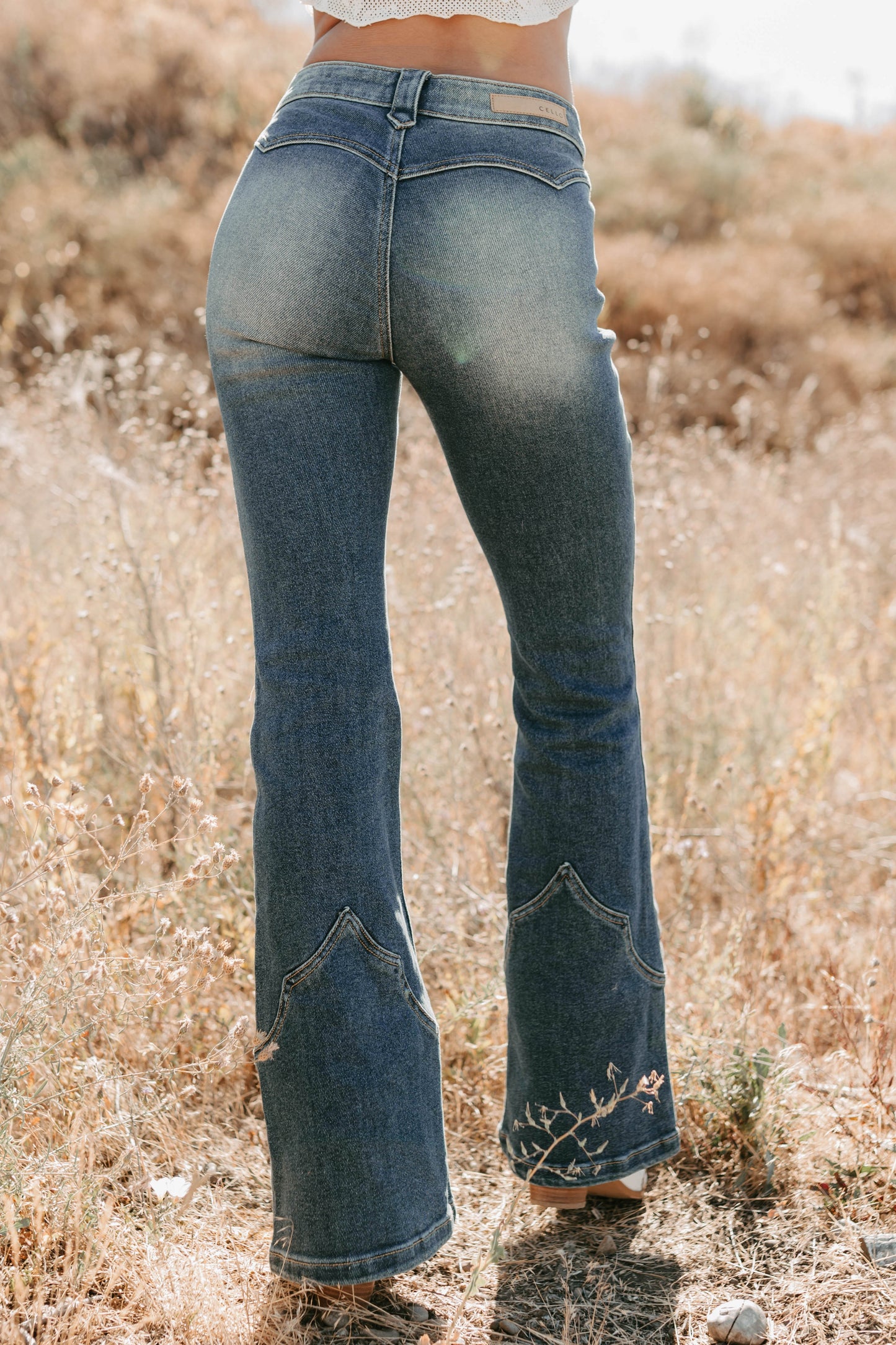 Seymour Mid Rise Western Flare Cello Jeans (Tint)