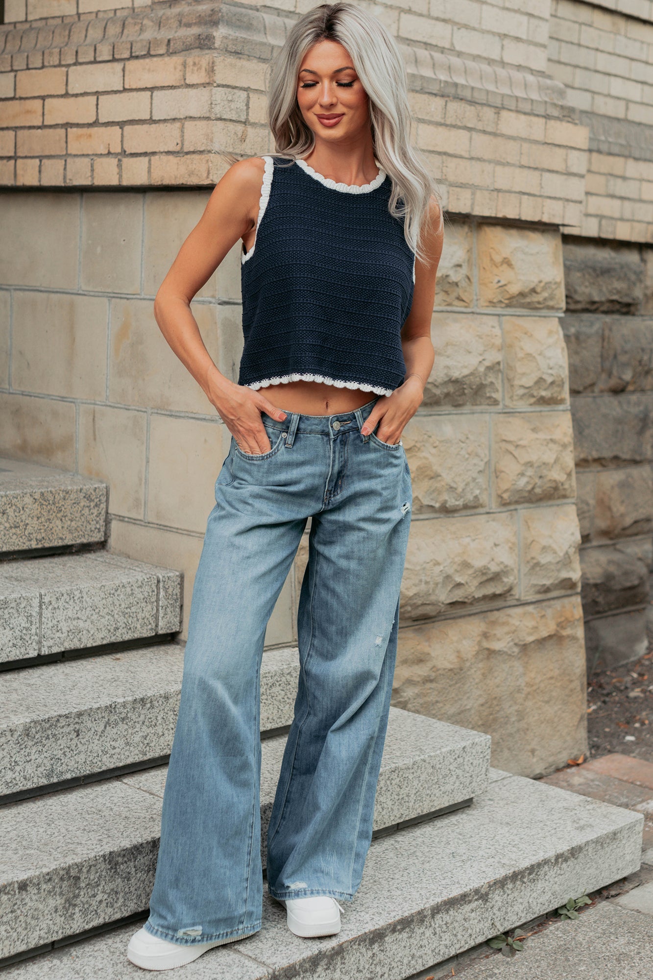 Keep It Up Scallop Trim Sleeveless Knit Top (Navy/Cream)
