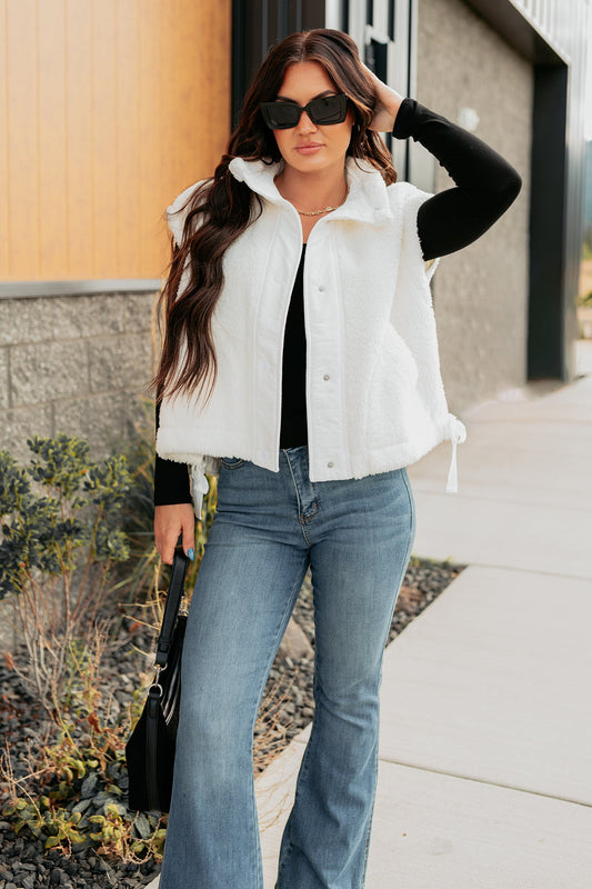Frosted Glow High Neck Button Up Sherpa Vest (White)