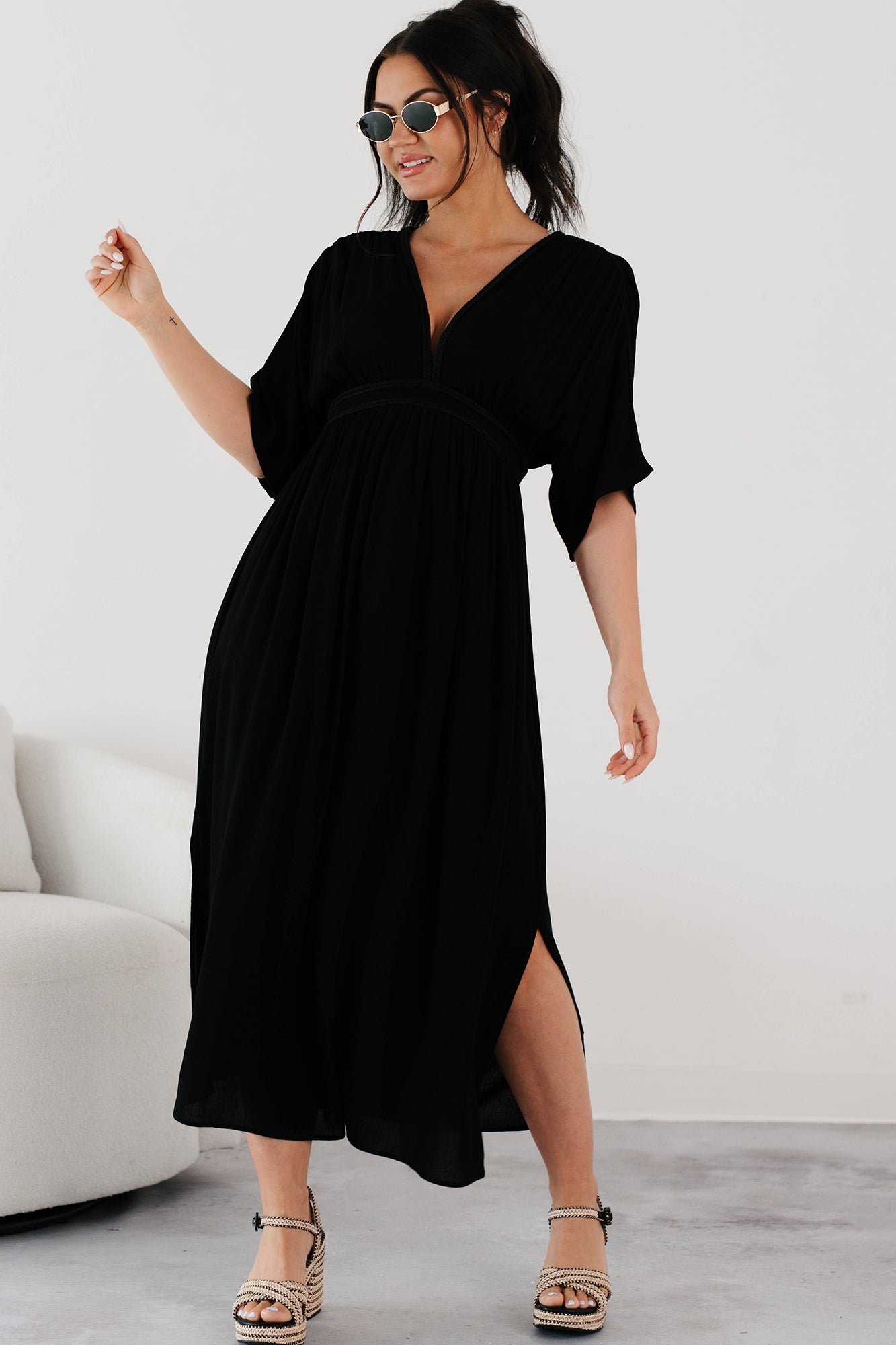 Loose and Free V Neck Maxi Dress (Black)