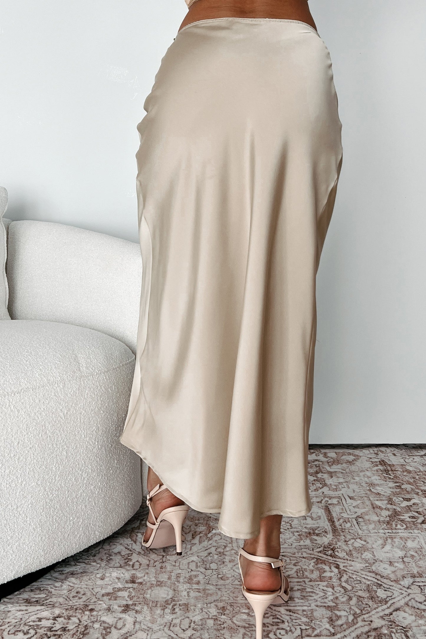 Chic Endeavors Satin Midi Skirt (Champagne)
