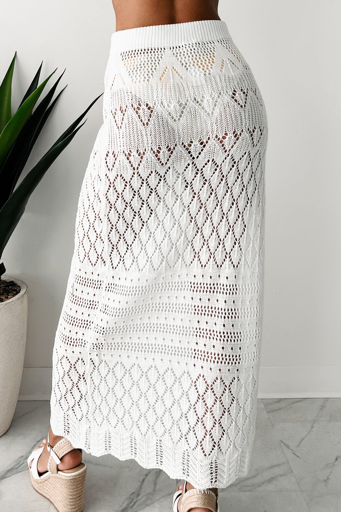 Sea Of Love Cover Up Crochet Knit Maxi Skirt (White)