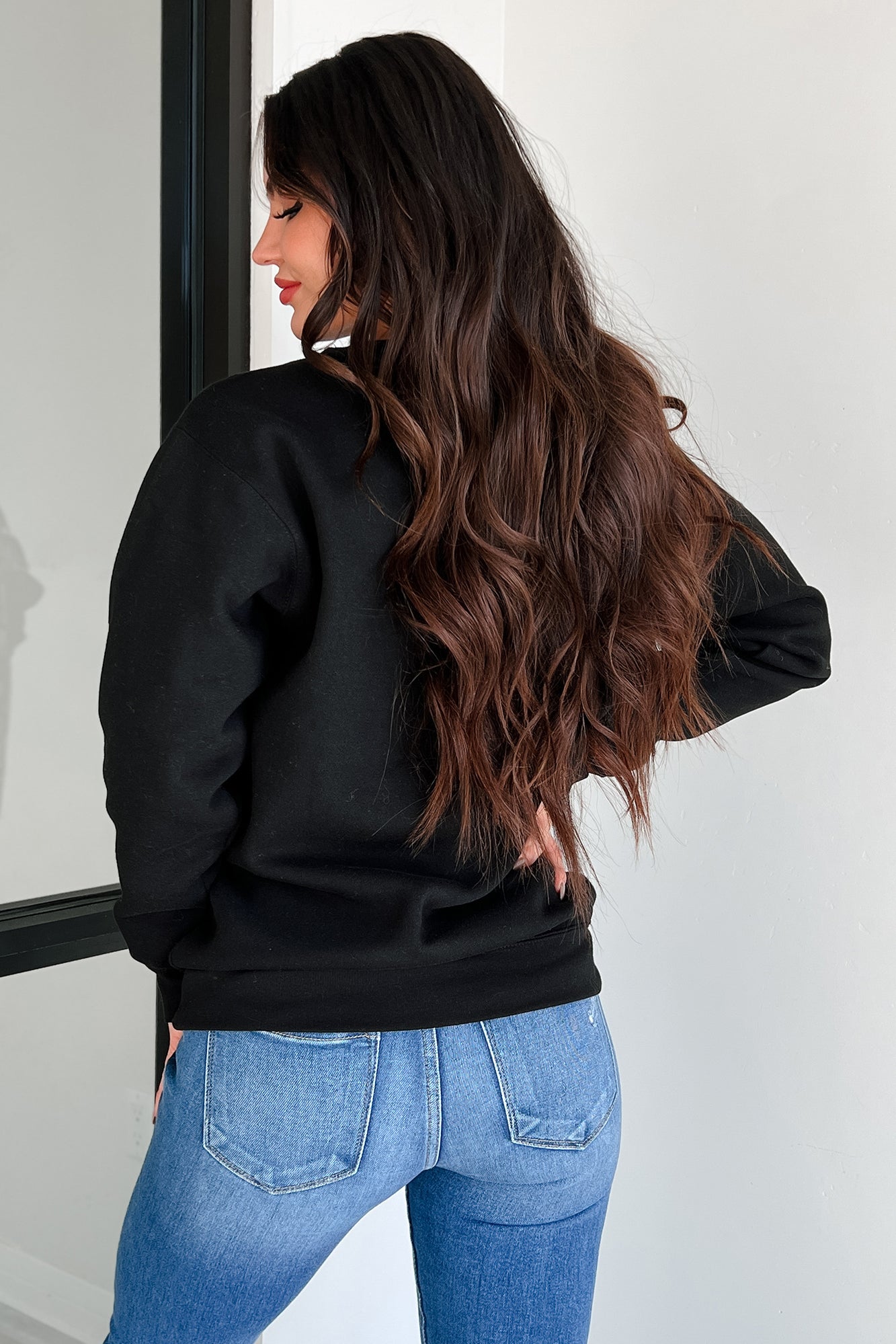 "Vintage Antique Whiskey" Graphic Sweatshirt (Black)