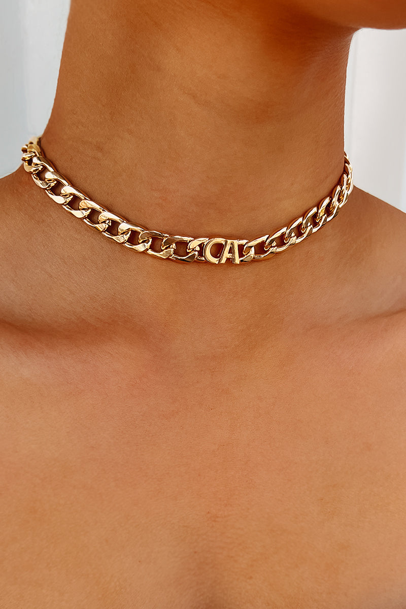 Where I Call Home State Abbreviation Chain Necklace (Gold)