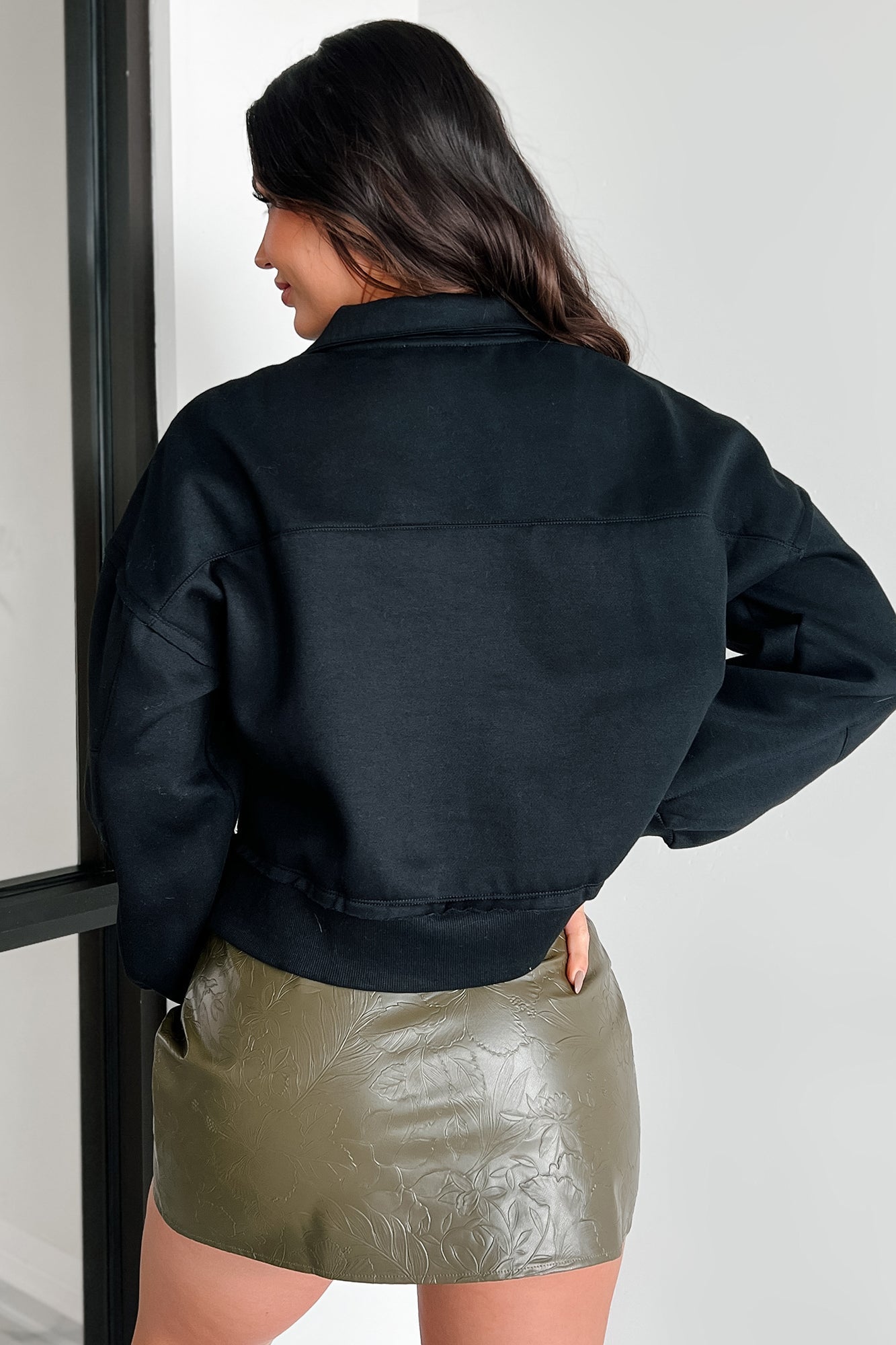 Being Productive Grommet Detail Pullover (Black)