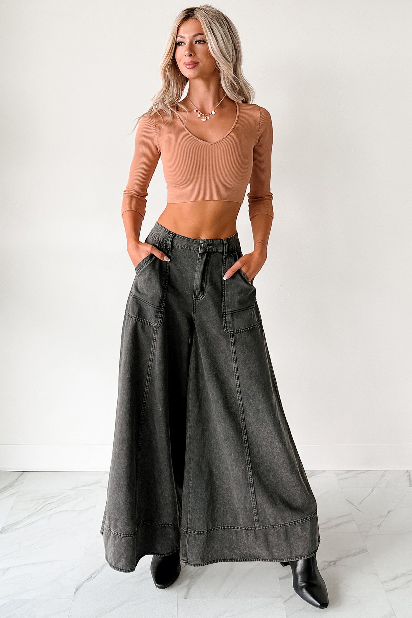 Norris Ultra Wide Leg Mustard Seed Jeans (Charcoal)