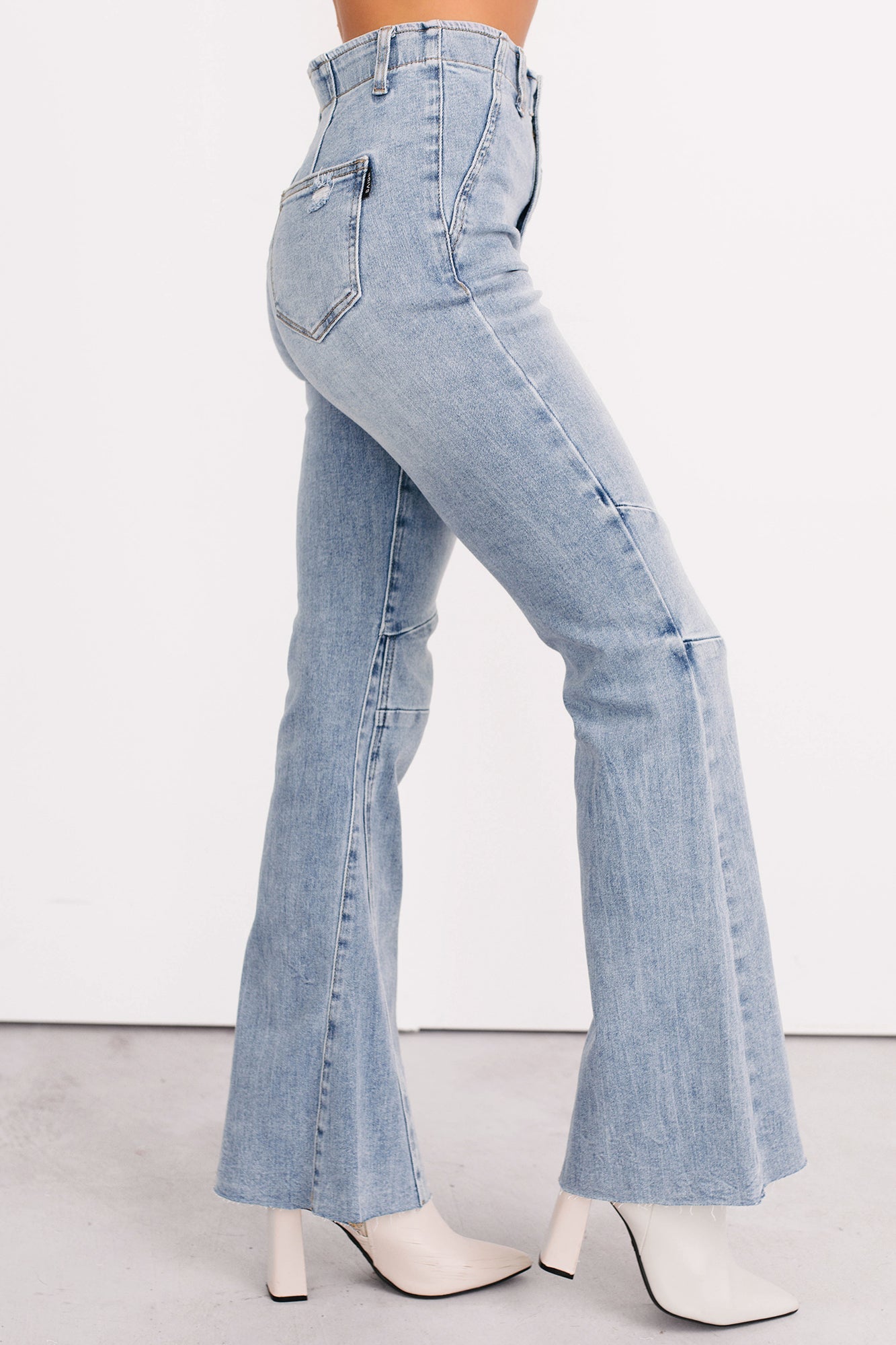 Keller Tummy Control Flare Saige Denim Jeans (Light)