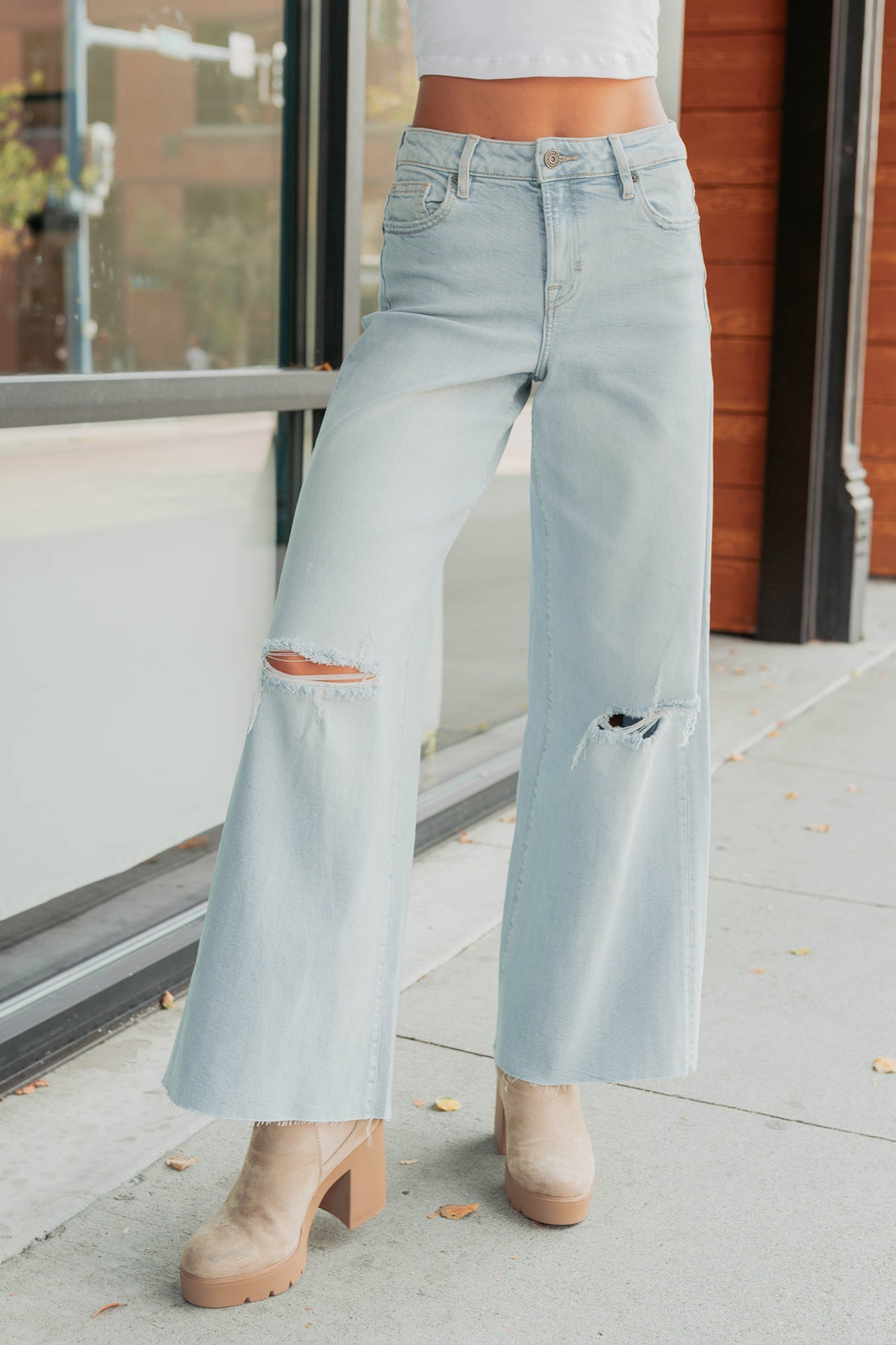 Vivienne Wide Leg Ripped Hidden Jeans (Light)