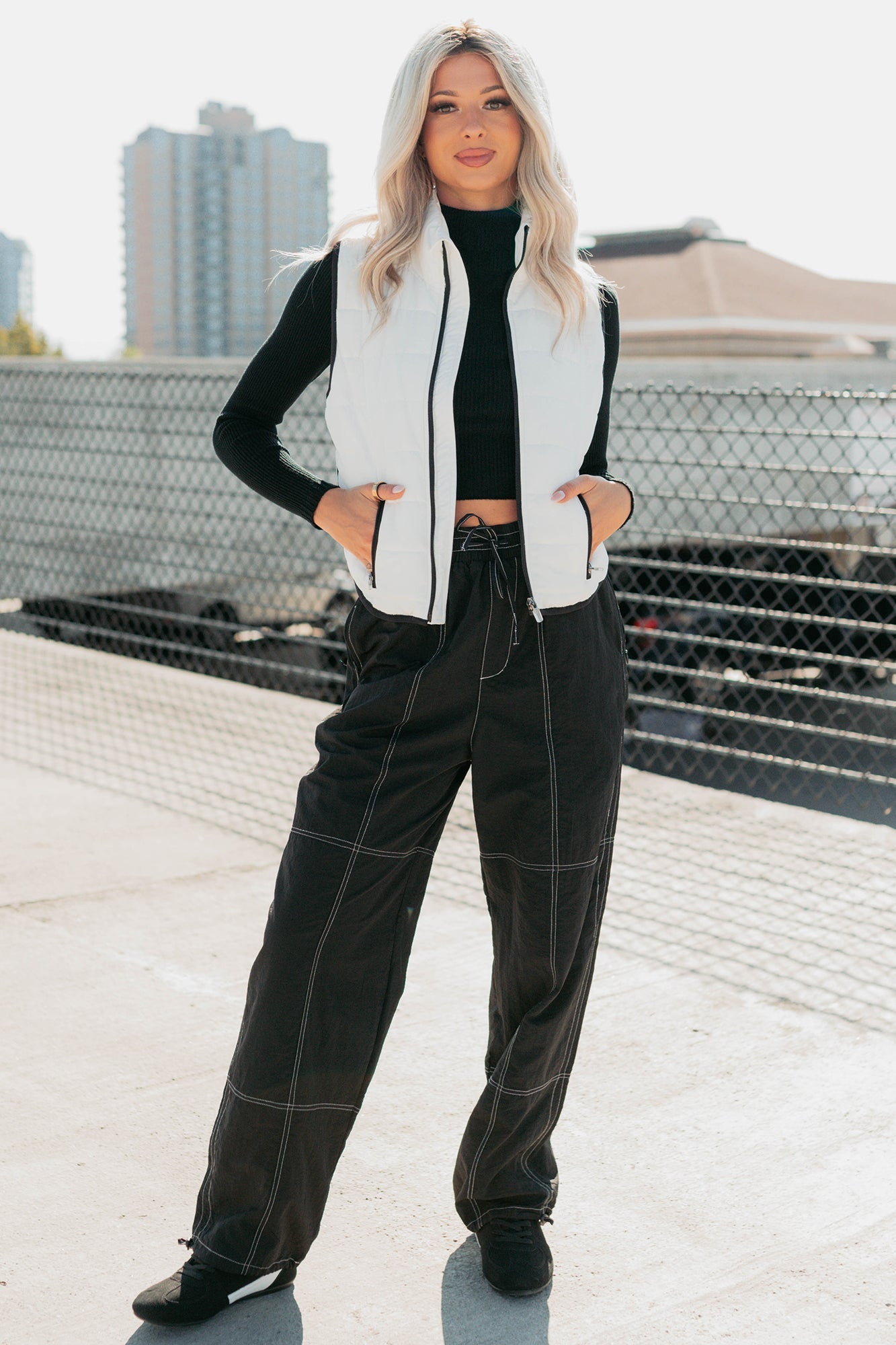 No Plot Needed Parachute Jogger Pants (Black)