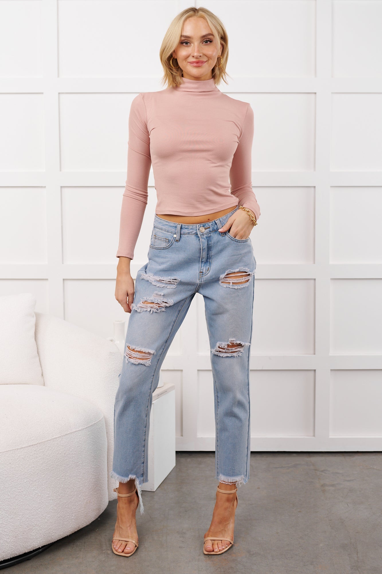 Boone High Rise Distressed Mom Jeans (Light Denim)