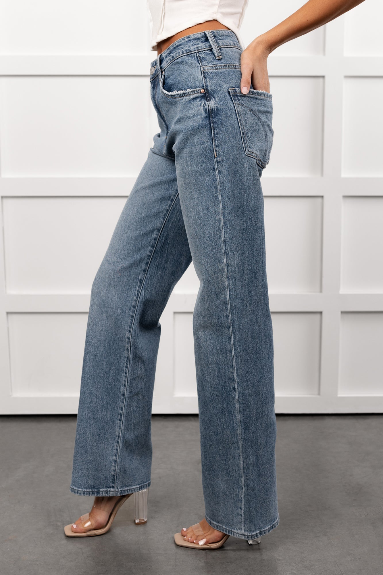 Graysen Wide Leg Mica Denim Jeans (Penn Blue)