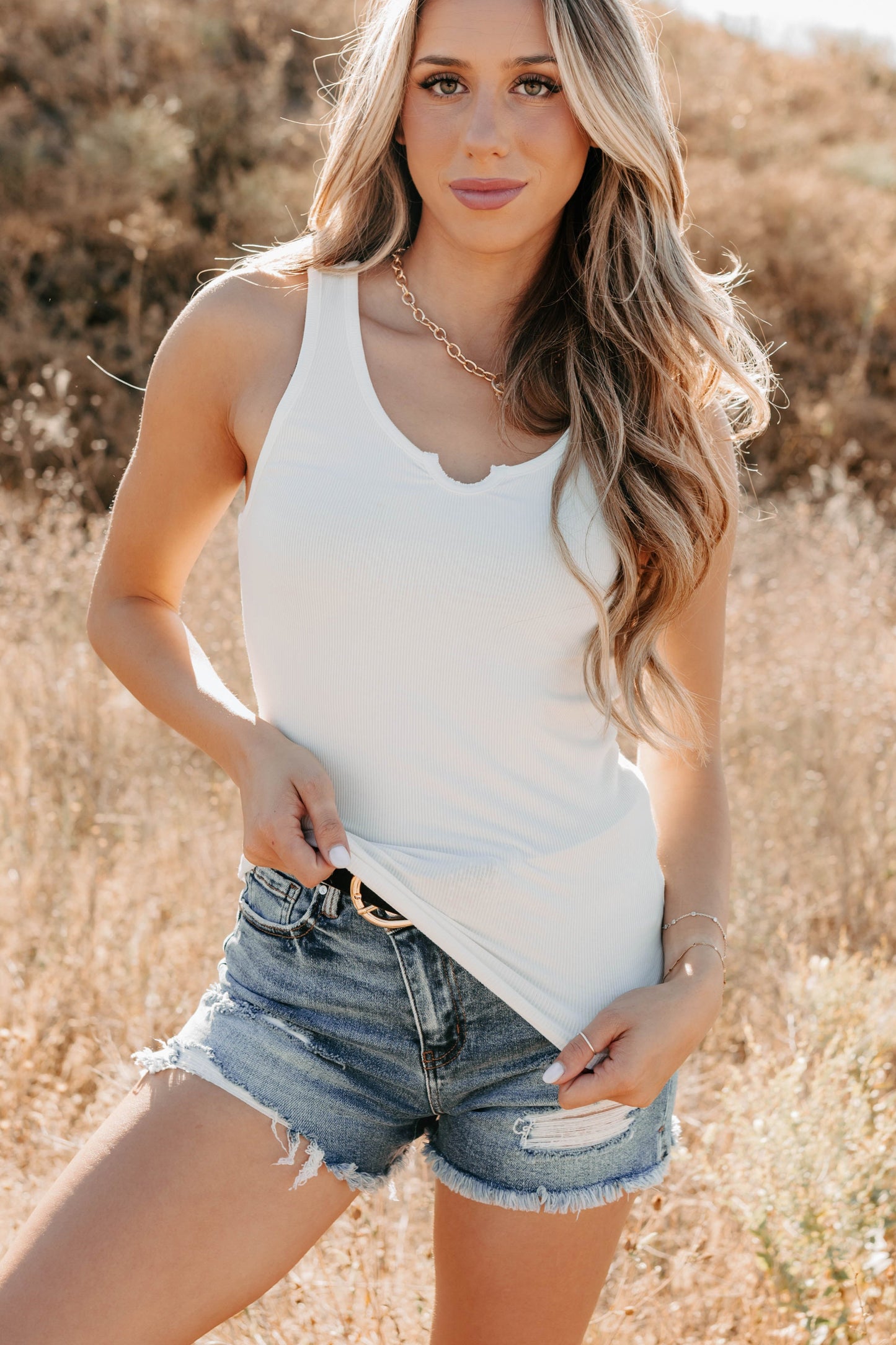 Daily Icon Notched Signature 8 Rib Knit Tank (Off White)