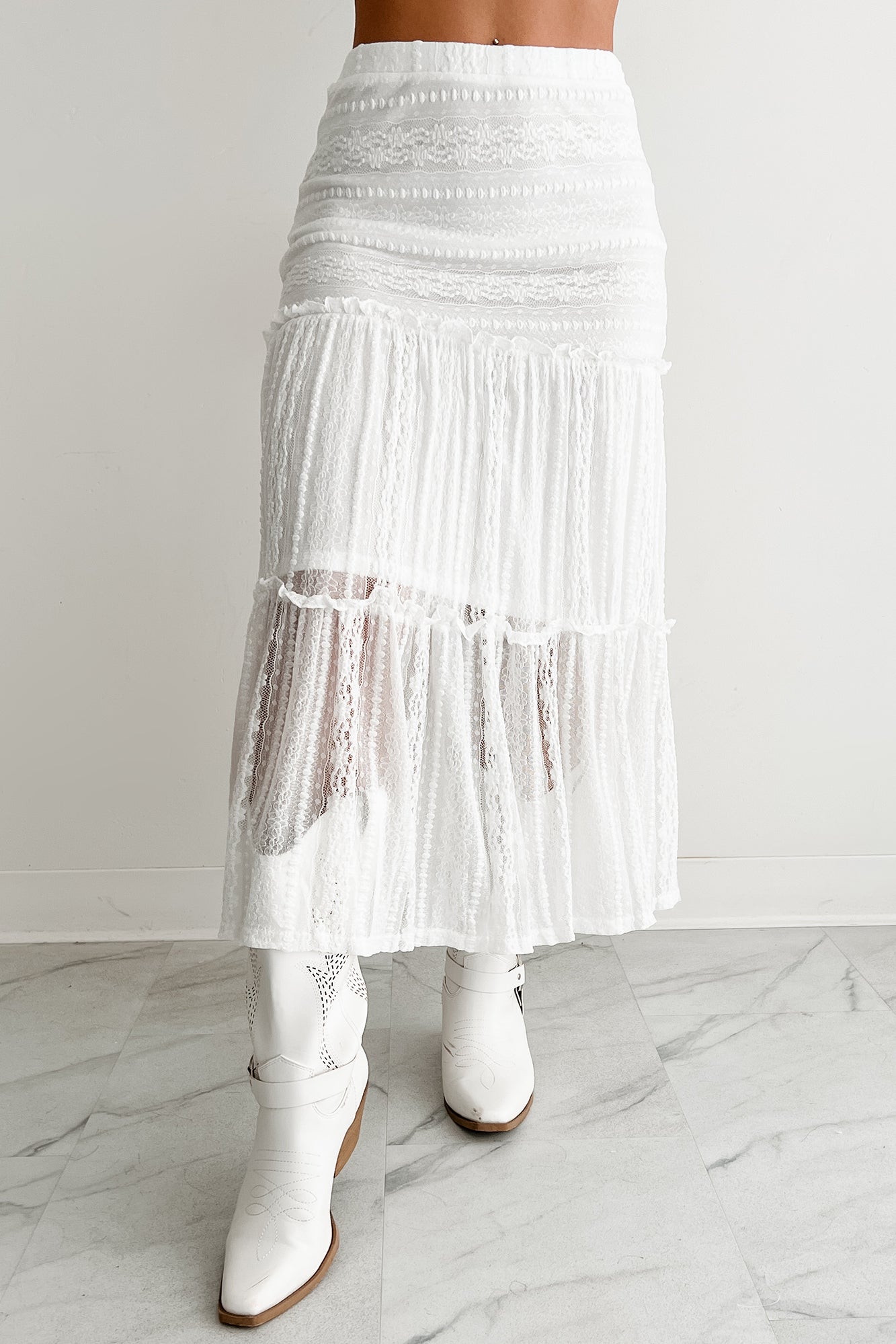 Lacy Daze Tiered Lace Midi Skirt (Off White)