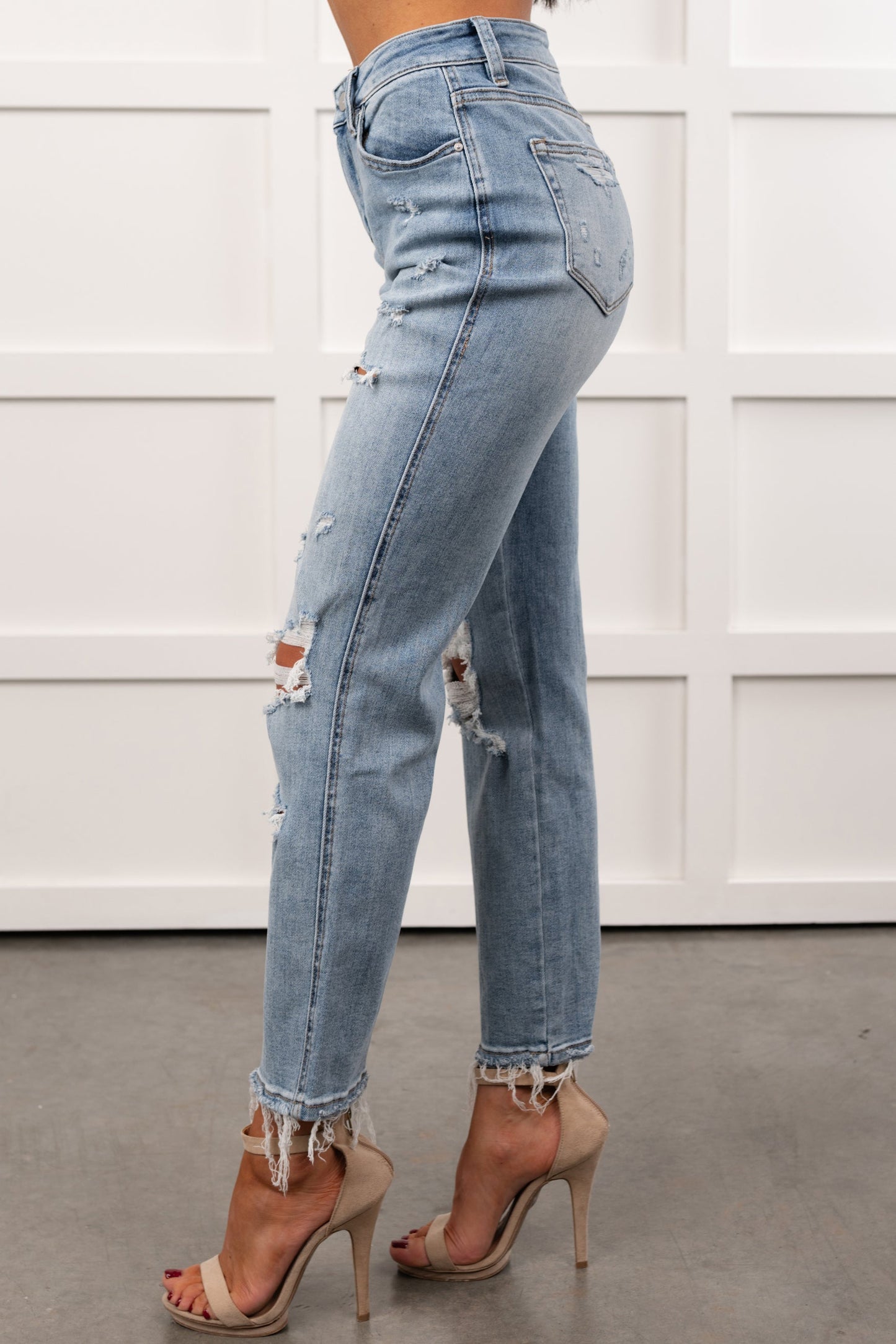 Lawrence Ripped Mica Denim Crop Jeans (Lunaria)