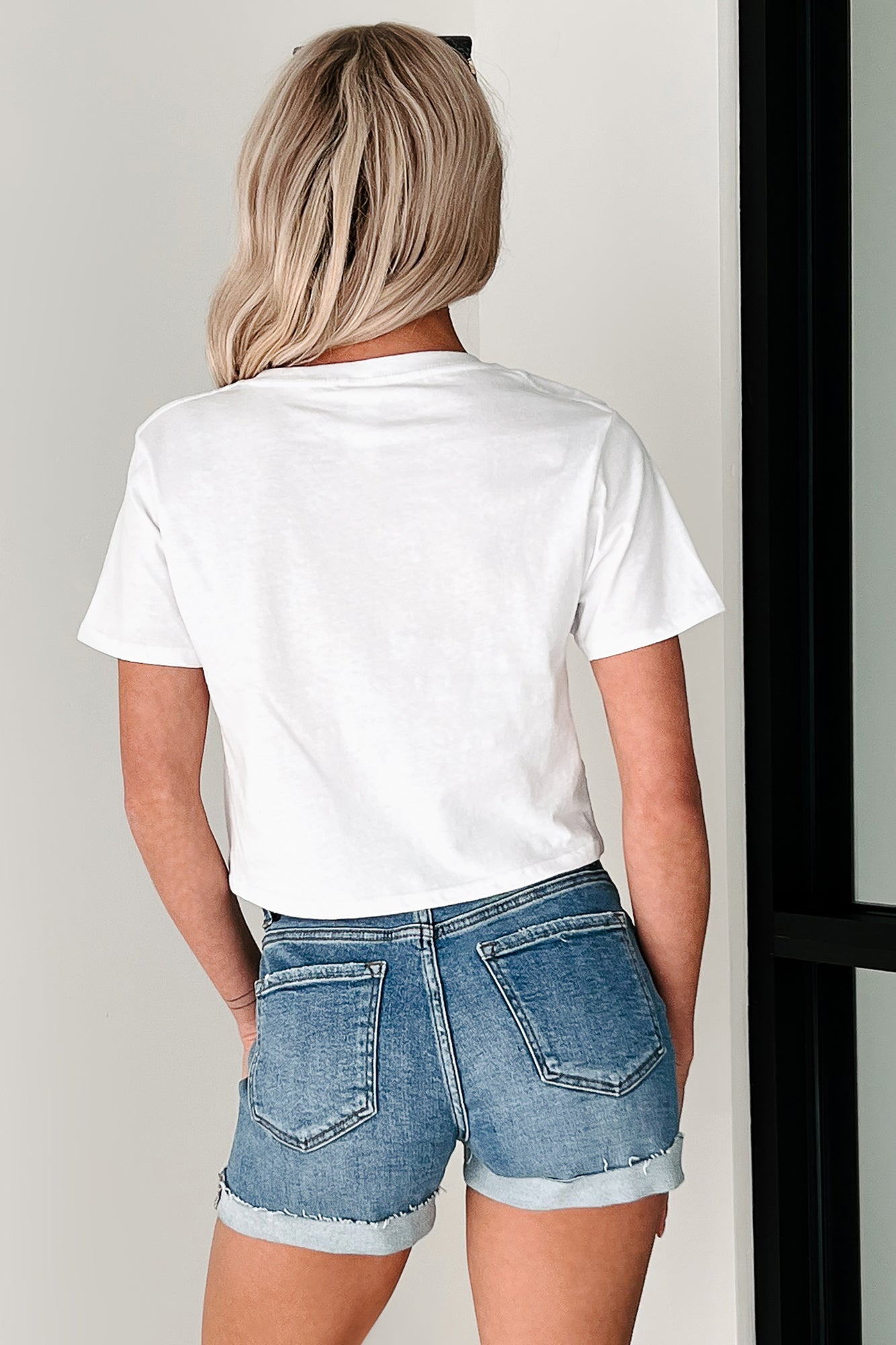 Lucky Girl Graphic Cropped T-Shirt (White)