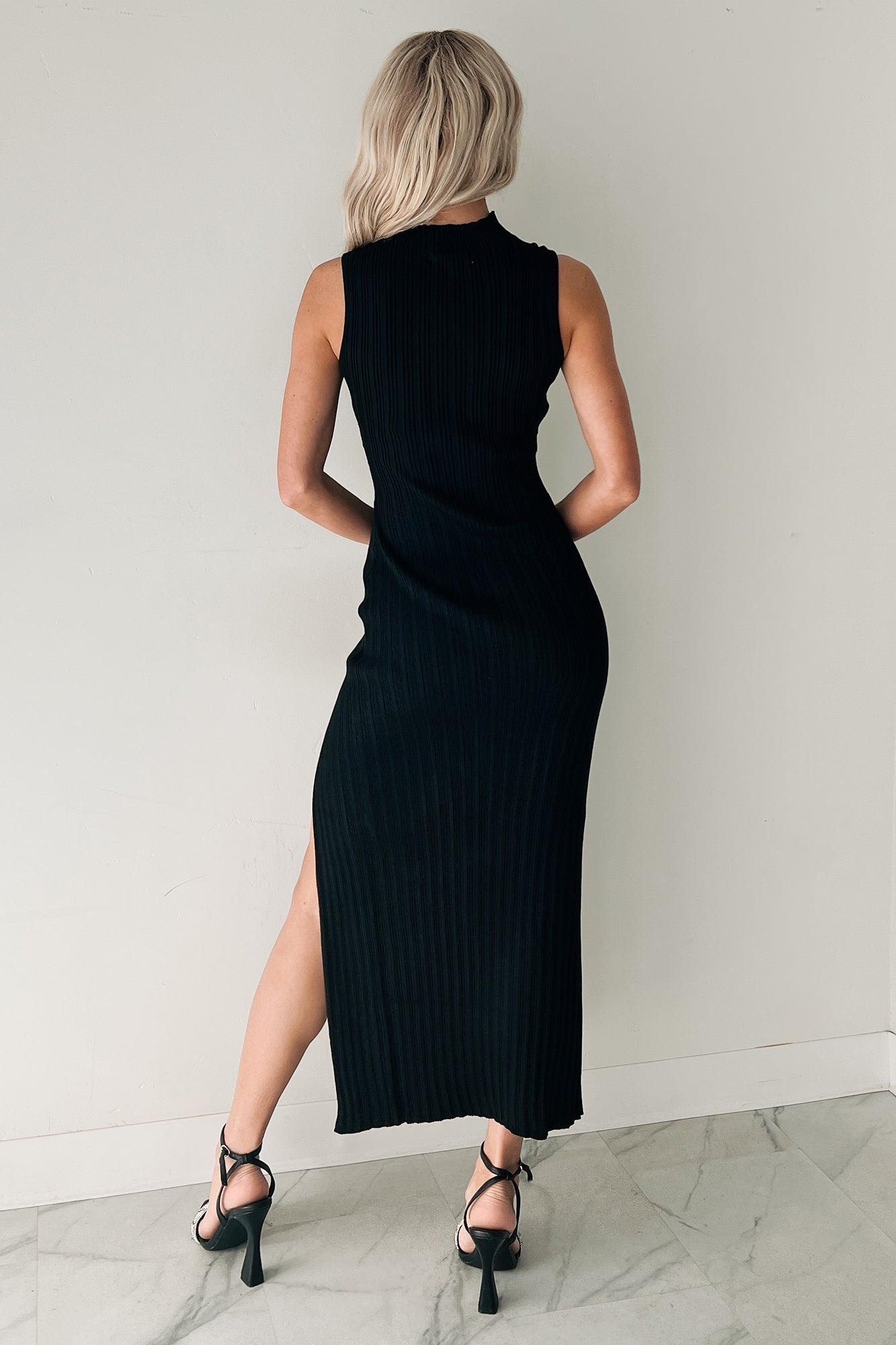 Made For You Mock Neck Sleeveless Maxi Dress (Black)
