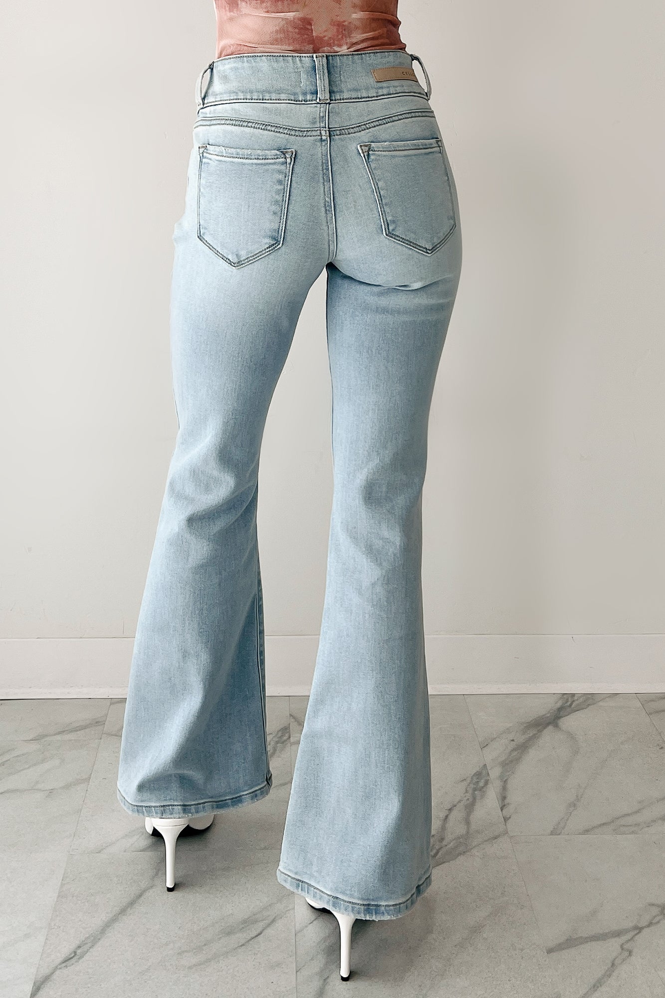 Michael Mid Rise Cello Flare Jeans (Light)