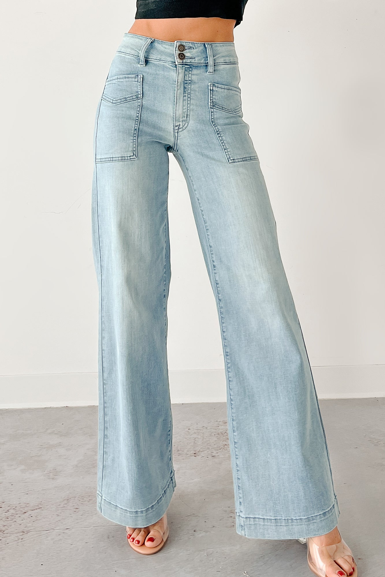 Zella High Rise Wide Leg Eunina Jeans (Medium)