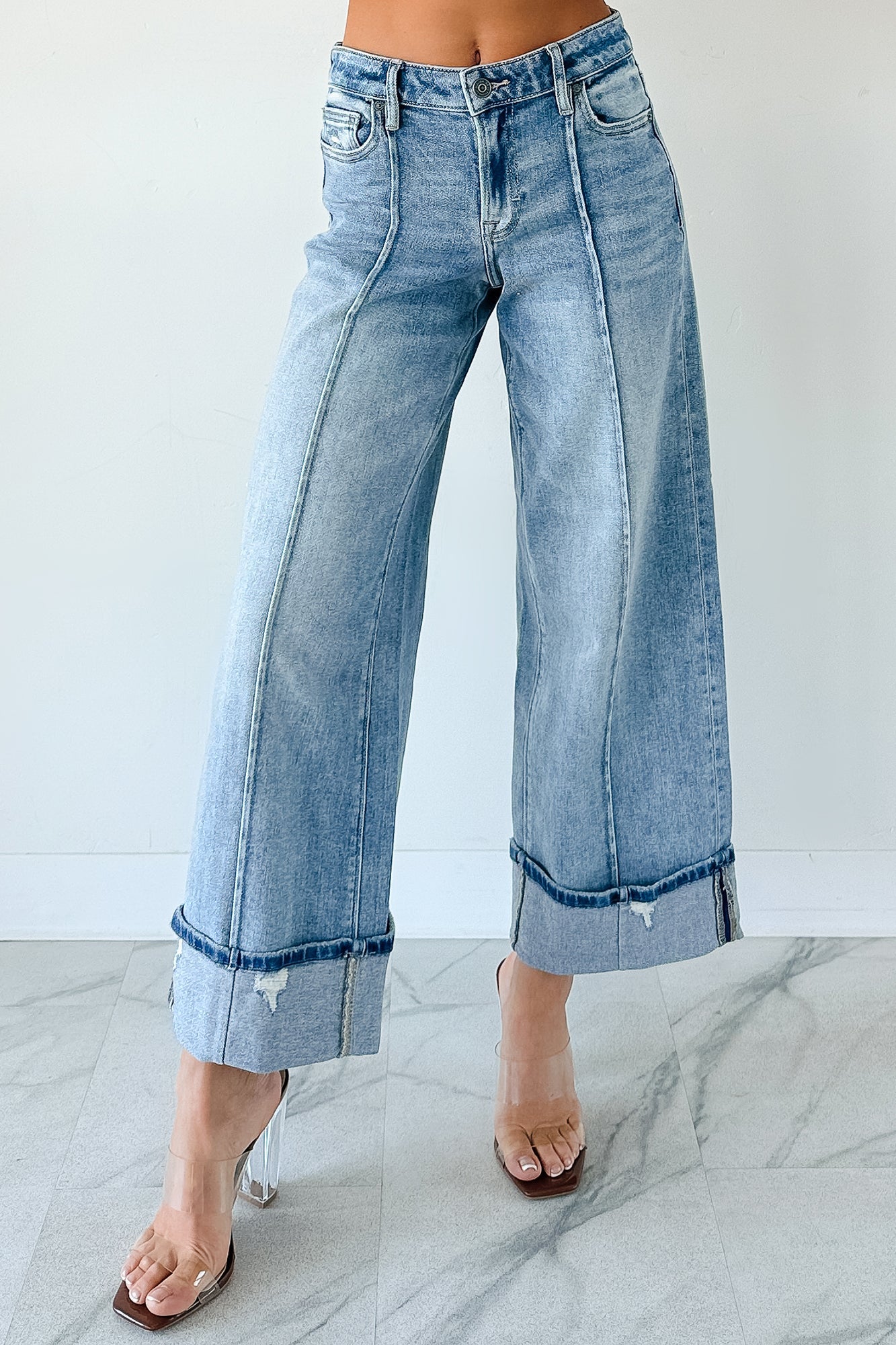 Isla Mid Rise Cuffed Wide Leg Hidden Jeans (Medium)