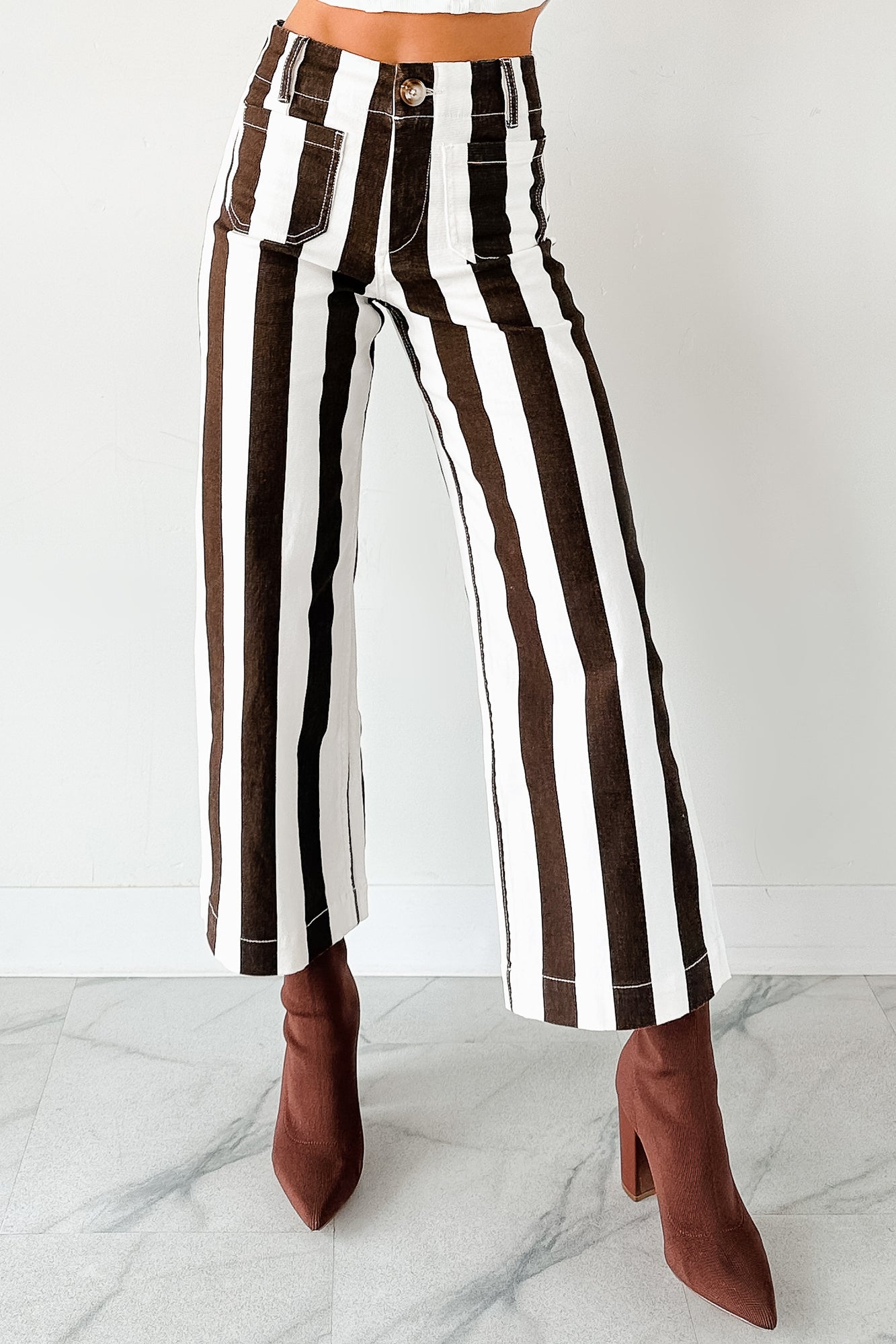 Julia Wide Leg Mica Denim Crop Jeans (Earth Brown/White)