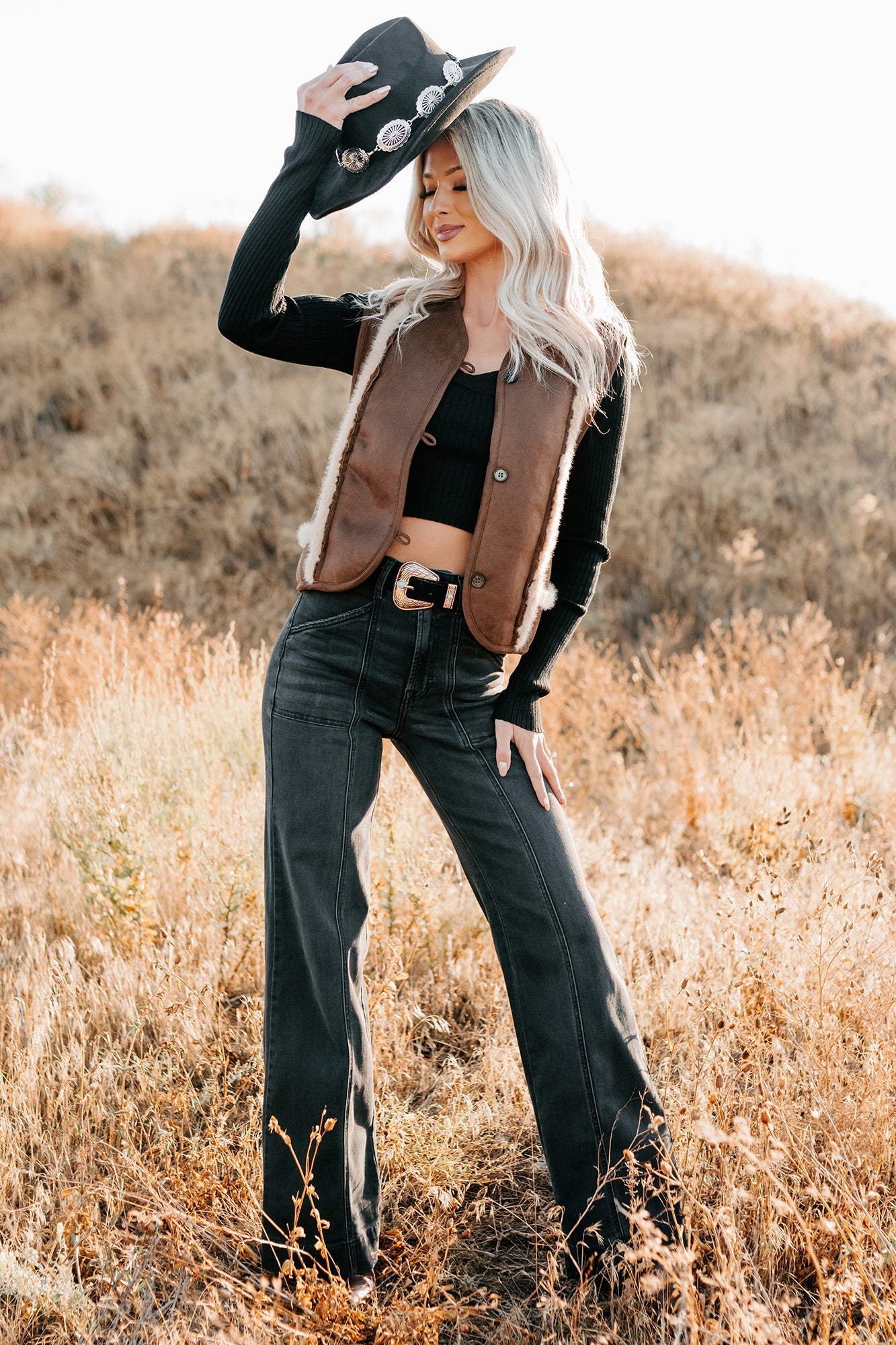 Mountain Muse Faux Suede Vest (Chocolate)