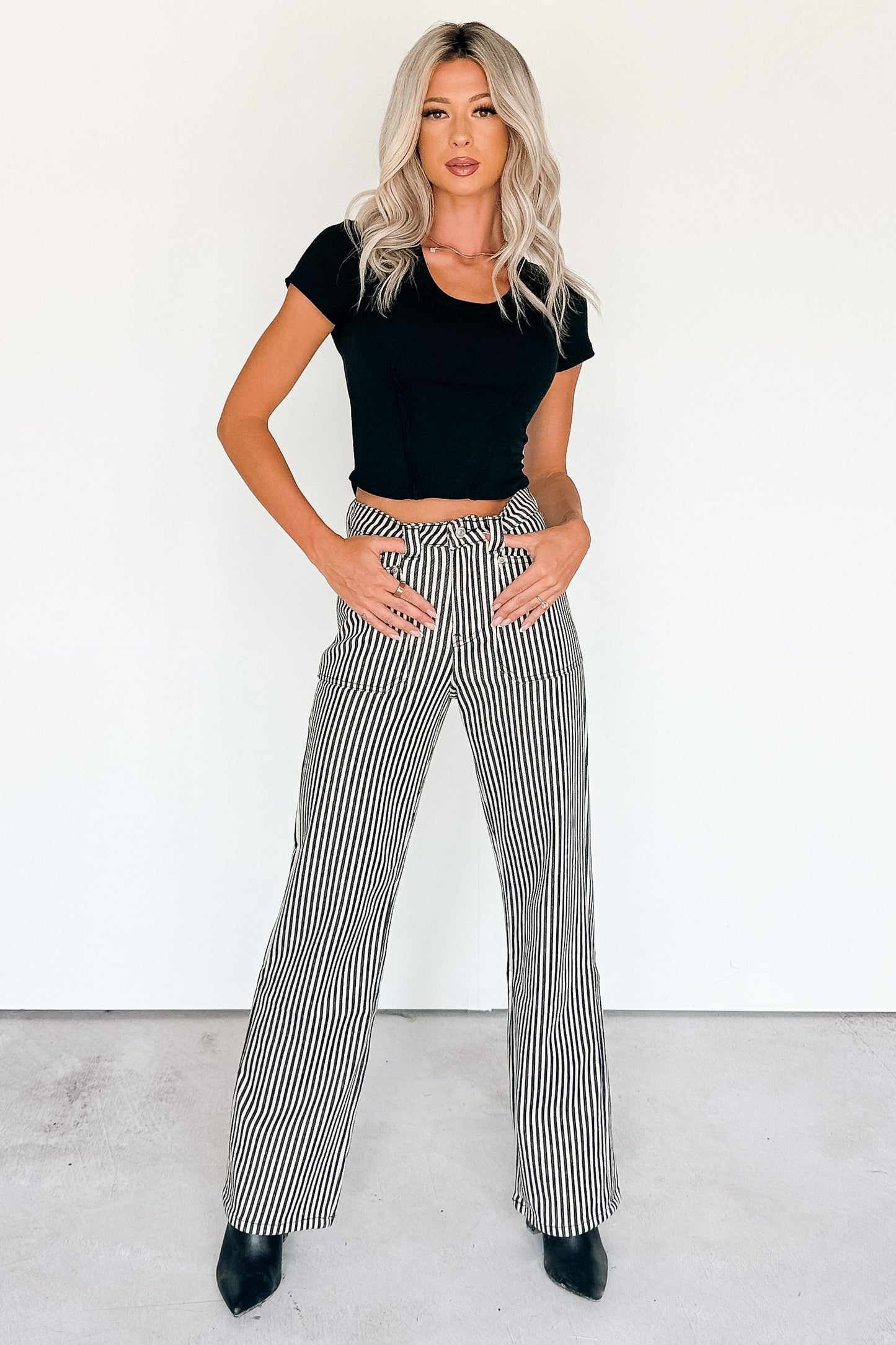 Marcus Straight Leg Striped Mica Denim Jeans (Black/Ivory)