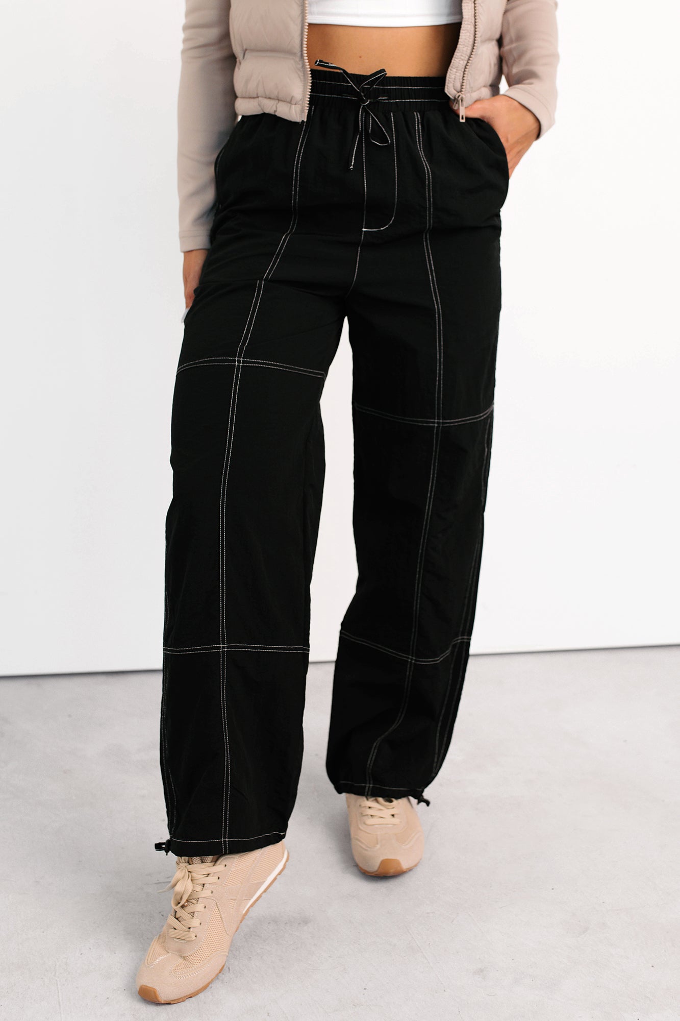 No Plot Needed Parachute Jogger Pants (Black)