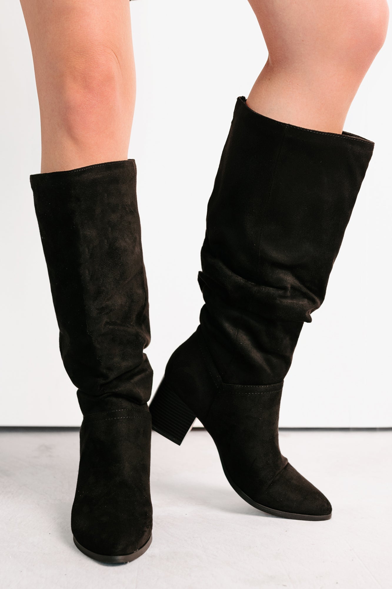 Bare & Bold Chunky Heel Faux Suede Boots (Black)