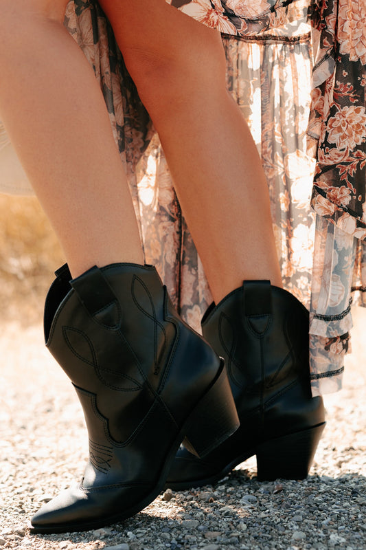 Blossom & Boots Pointed Toe Western Booties (Black)