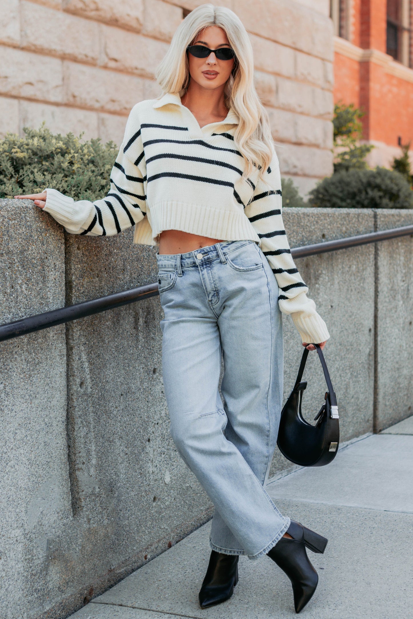Leisure Time Striped Collared Sweater (Cream/Black)